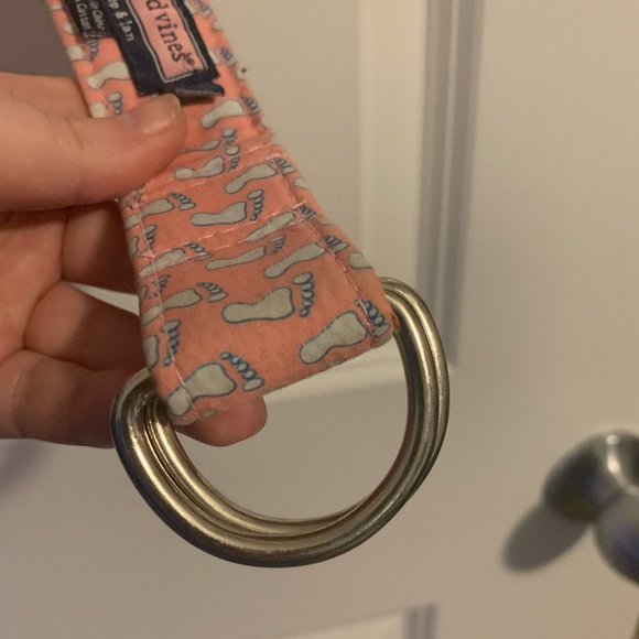 EUC M Vineyard Vines UNC Belt Vintage Tarheels Carolina - Picture 3 of 4